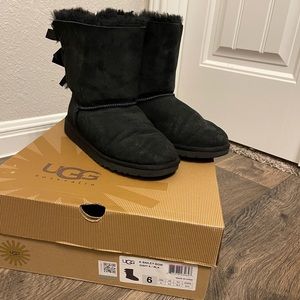UGG Bailey Bow II